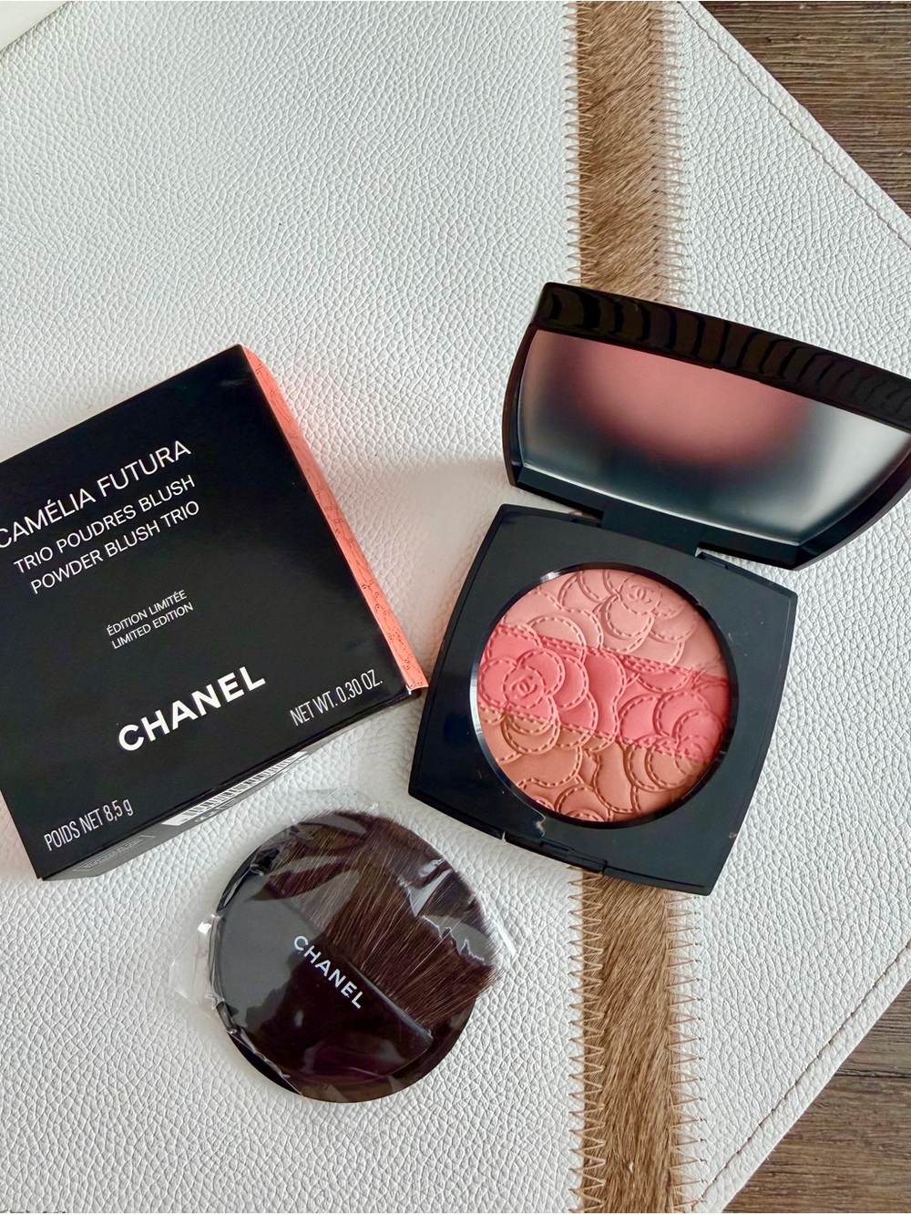CHANEL Camélia Futura Powder Blush Trio - Coral & Pink